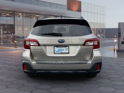 Used 2019 Subaru Outback 2.5i Premium AWD/4WD image 7