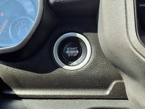 Used 2022 RAM 2500 Tradesman image 12