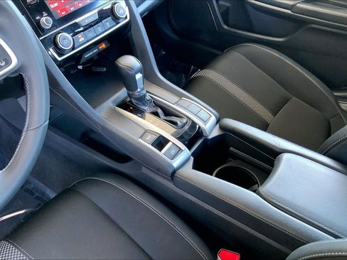 Used 2020 Honda Civic Sport image 17