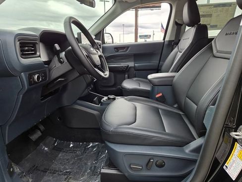 New 2026 Ford Maverick Lariat w/ Black Appearance Package AWD/4WD image 36