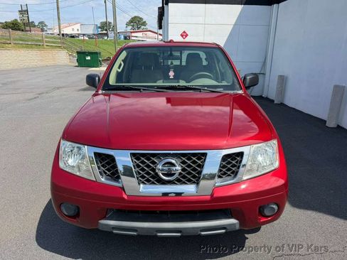 Used 2014 Nissan Frontier SV RWD image 2