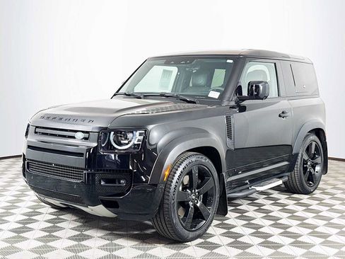 Used 2023 Land Rover Defender 90 V8 AWD/4WD image 1