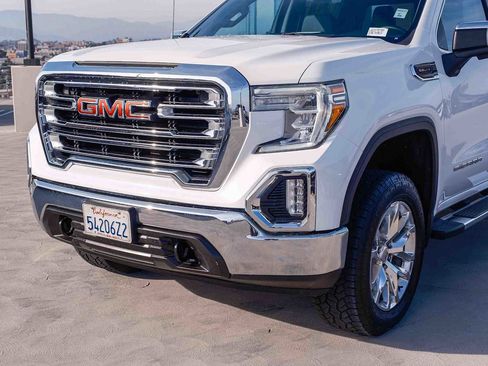Used 2020 GMC Sierra 1500 SLT w/ SLT Premium Package AWD/4WD image 11