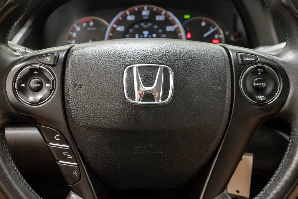 Used 2014 Honda Accord Sport image 14