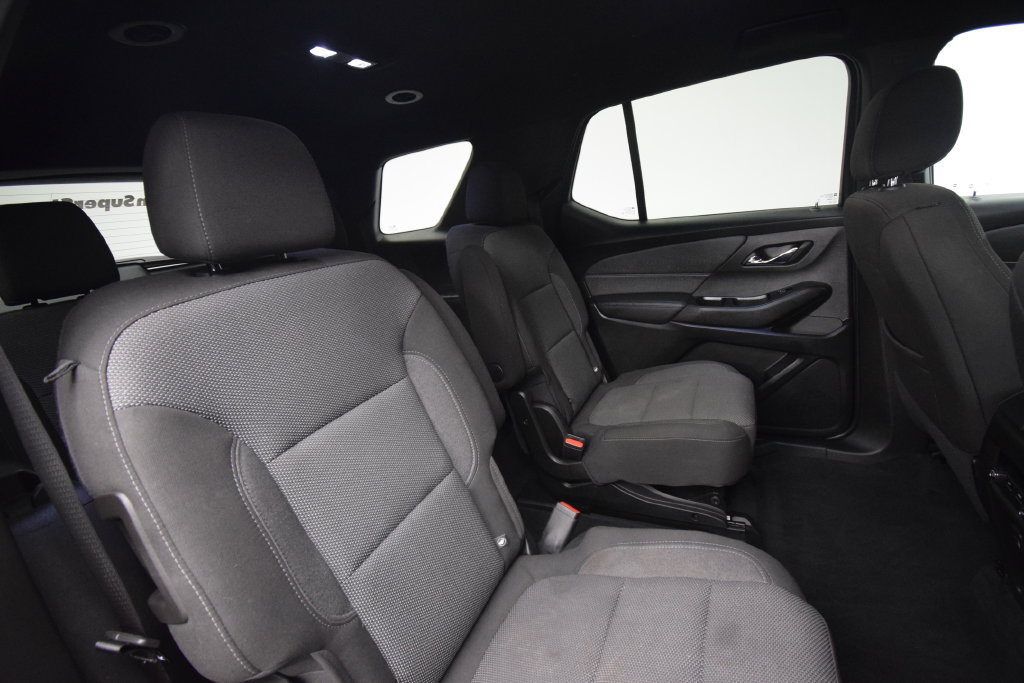 Used 2023 Chevrolet Traverse LT AWD/4WD image 18