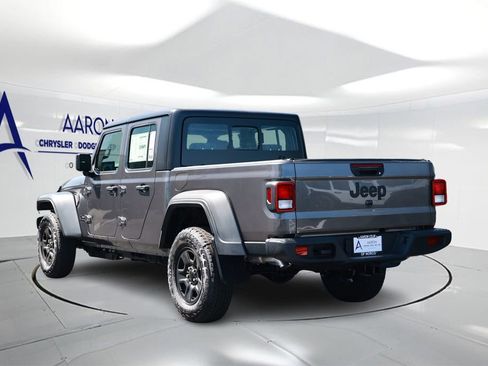 New 2026 Jeep Gladiator Sport AWD/4WD image 2