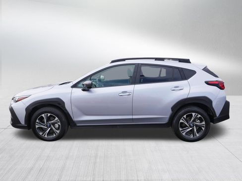 Used 2025 Subaru Crosstrek 2.0i Premium image 4