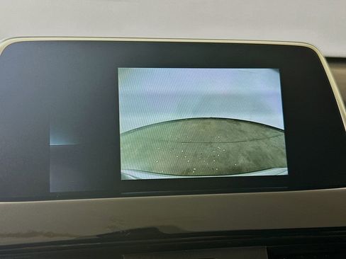 Used 2018 BMW X1 xDrive28i image 16