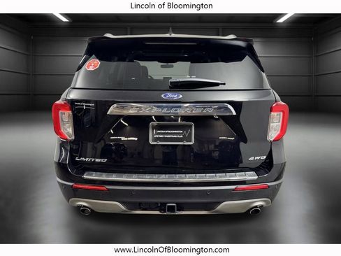 Used 2023 Ford Explorer Limited w/ Limited Technology Package image 8