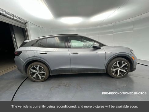 Used 2023 Volkswagen ID.4 Pro S image 7