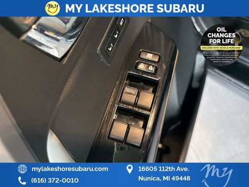 Used 2016 Toyota RAV4 Limited w/ Advanced Technology Package image 23