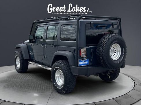 Used 2017 Jeep Wrangler Unlimited Sport AWD/4WD image 3