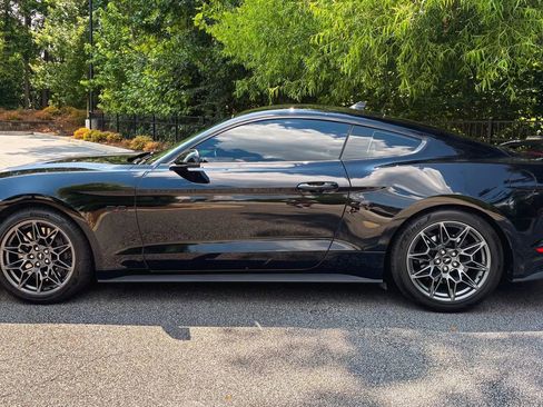 Used 2020 Ford Mustang GT Premium w/ Performance Package - Level 2 RWD image 4