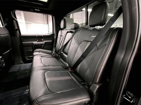 Used 2022 Ford F250 Platinum image 22