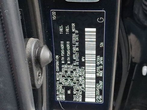 Used 2023 Lexus GX 460 Premium image 27