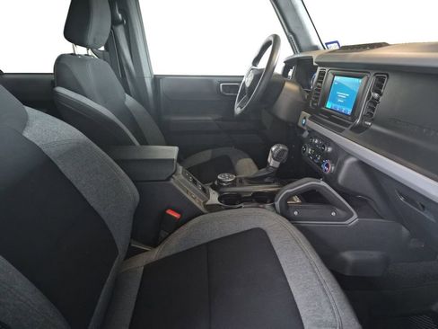 Used 2023 Ford Bronco Big Bend w/ Sasquatch Package image 15