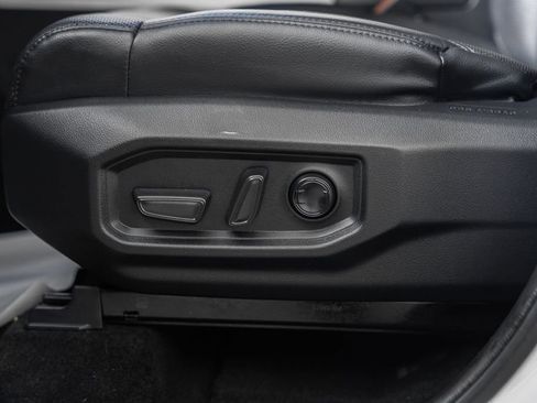 Used 2023 Toyota Tundra Limited w/ Power Package image 40