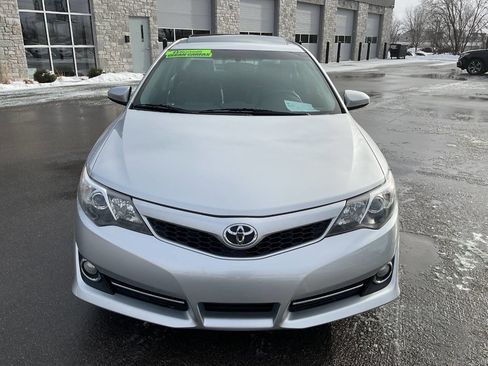 Used 2013 Toyota Camry SE w/ Leather Pkg image 12
