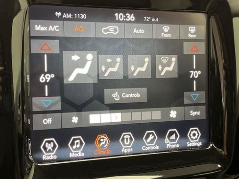 Used 2018 Jeep Compass Limited AWD/4WD image 18