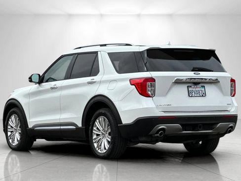 Used 2020 Ford Explorer Limited w/ Class III Trailer Tow Package RWD image 5