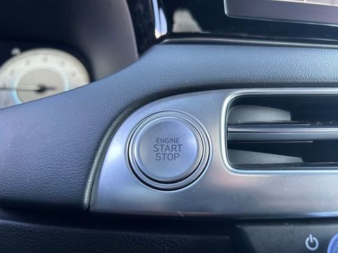 Used 2024 Hyundai Palisade Calligraphy image 17