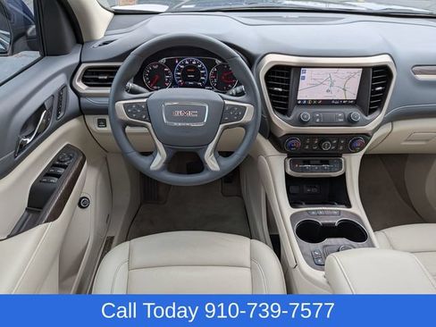Used 2023 GMC Acadia Denali w/ Denali Ultimate Package FWD image 36