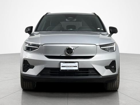 Used 2023 Volvo XC40 Recharge Plus AWD/4WD image 8