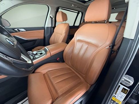 Used 2022 BMW X7 xDrive40i w/ Executive Package image 34