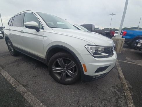 Used 2021 Volkswagen Tiguan SEL AWD/4WD image 4