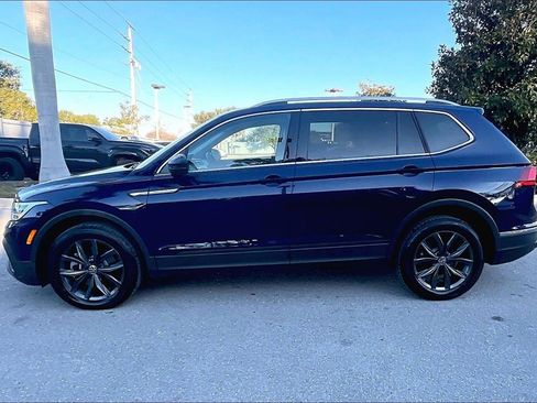 Certified 2023 Volkswagen Tiguan SE w/ Panoramic Sunroof Package image 8