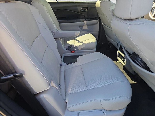 Used 2016 Honda Pilot Elite image 20