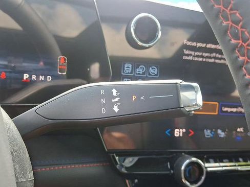 New 2025 Chevrolet Blazer EV RS image 12