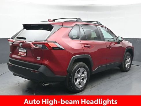 Certified 2022 Toyota RAV4 XLE AWD/4WD image 7