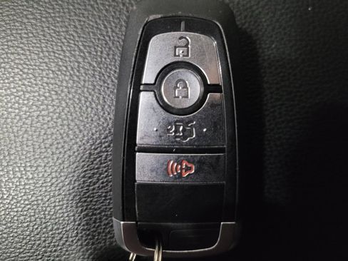 Used 2018 Ford Fusion S image 32