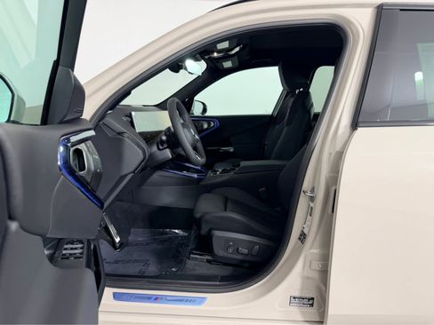 New 2026 BMW X3 xDrive30 w/ M Sport Package AWD/4WD image 11