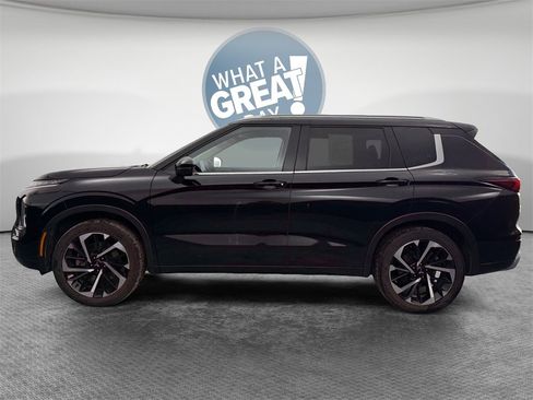Used 2024 Mitsubishi Outlander SEL image 7