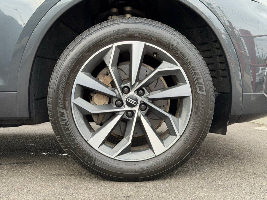Used 2021 Audi Q5 2.0T Premium Plus w/ Premium Plus Package AWD/4WD image 21