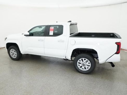 New 2026 Toyota Tacoma SR5 AWD/4WD image 4