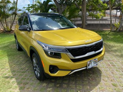 Used 2023 Kia Seltos S w/ Navigation Package