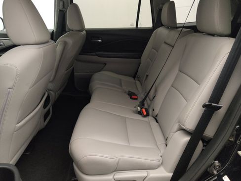 Used 2016 Honda Pilot EX-L image 18