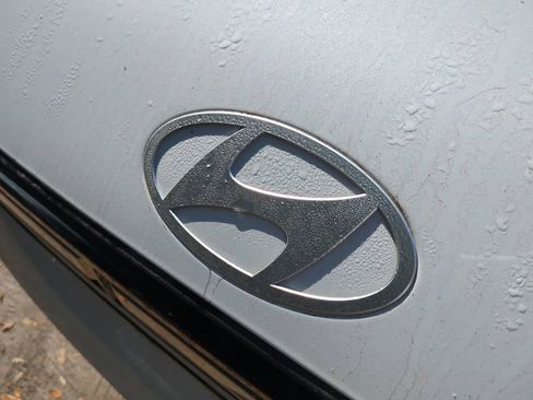 New 2026 Hyundai Santa Fe SE image 13