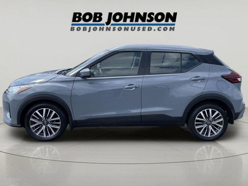 Used 2024 Nissan Kicks SV FWD image 6