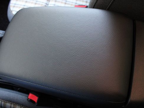 New 2026 Jeep Gladiator Sport AWD/4WD image 46