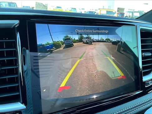 New 2027 Chrysler Pacifica Select AWD/4WD image 24