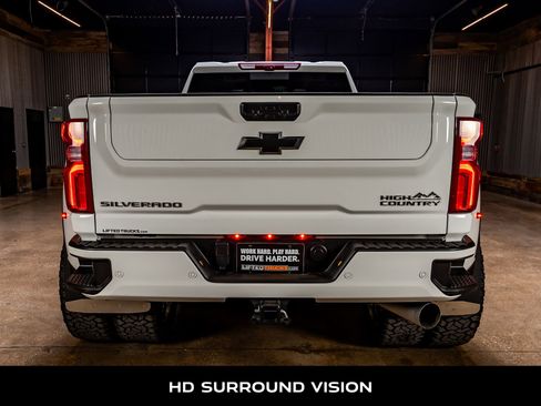 Used 2023 Chevrolet Silverado 3500 High Country image 8