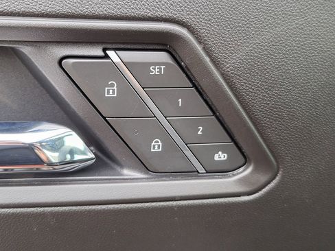 New 2026 GMC Canyon AT4 w/ Technology Plus Package image 17