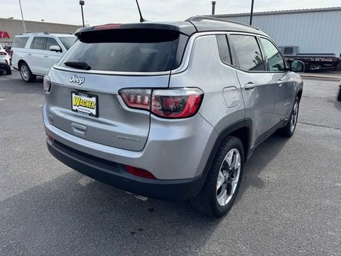 Used 2019 Jeep Compass Limited image 3
