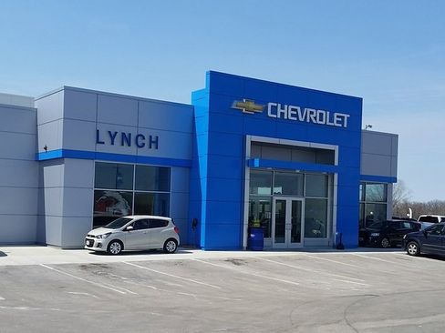 Used 2025 Chevrolet Suburban RST image 35