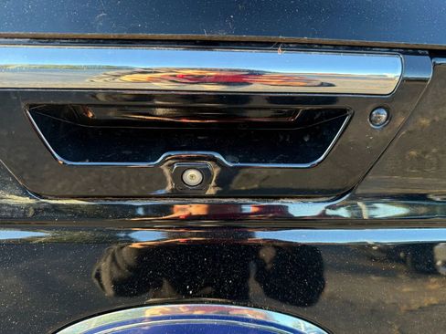 Used 2016 Ford F150 Lariat w/ Equipment Group 502A Luxury image 20