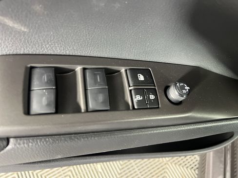 Used 2023 Toyota Camry SE w/ Convenience Package image 17